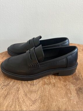 Classic Black women’s Penny Loafers - Stylish Leather Dress Shoes